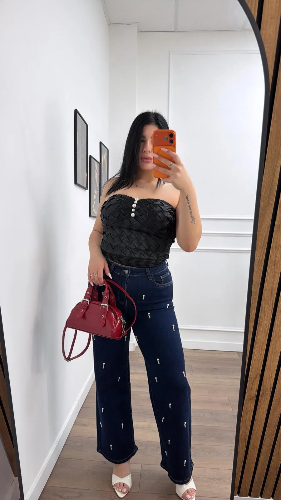 Theia Top